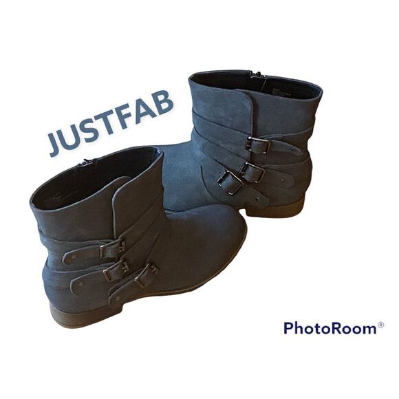 ❤️‍🔥Woman’s NWOT JustFab SZ 6 1/2 Grey Buckle Ankle Boots❤️‍🔥 - Picture 1 of 5